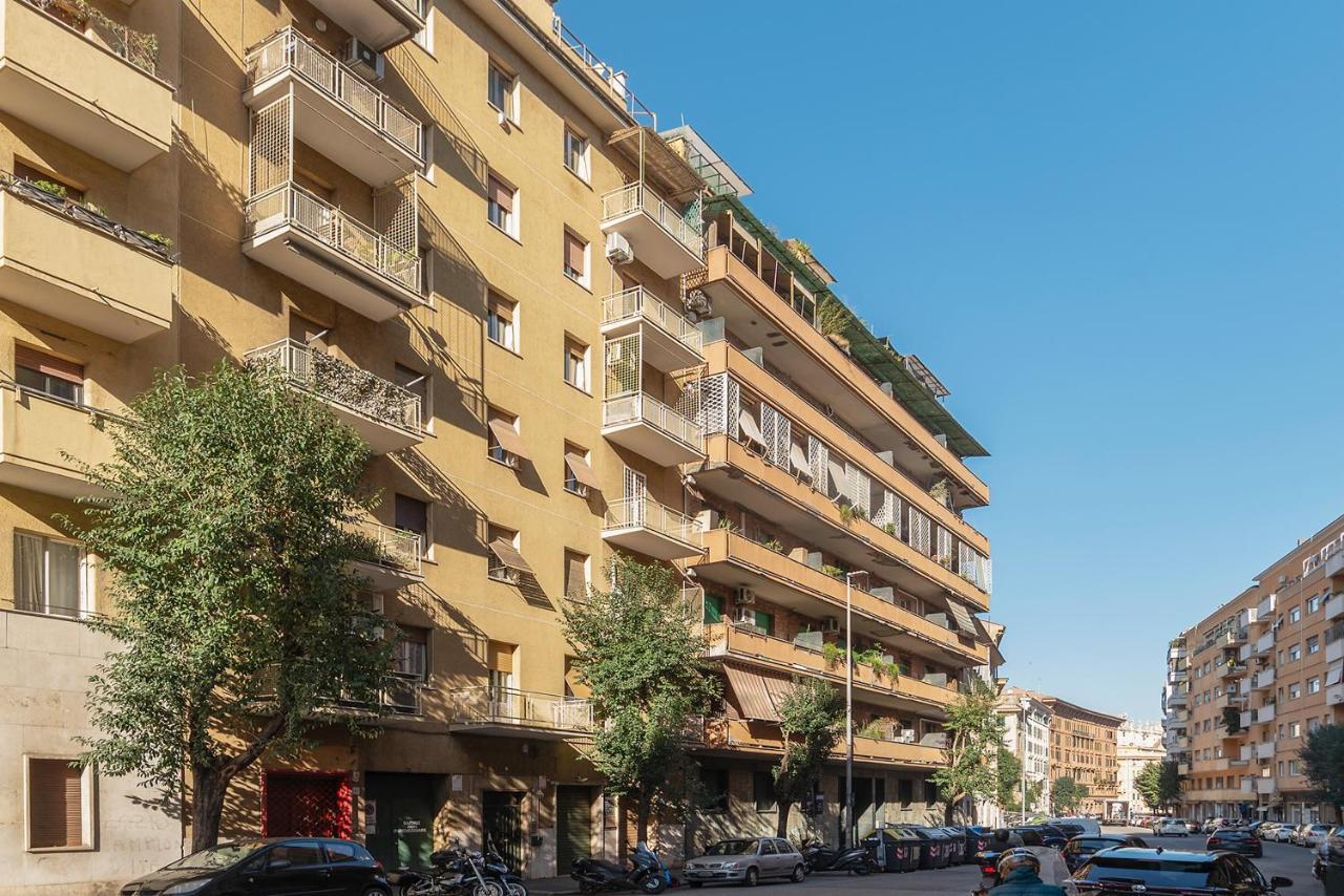Bright Apt With Views Of San Pietro Rome Bagian luar foto